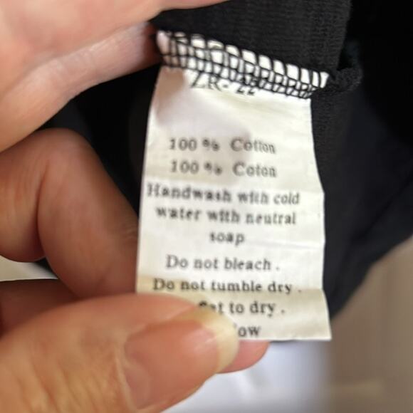 ZARGA women’s size small Black long sleeved long tailed top, with pearls. - Picture 8 of 10